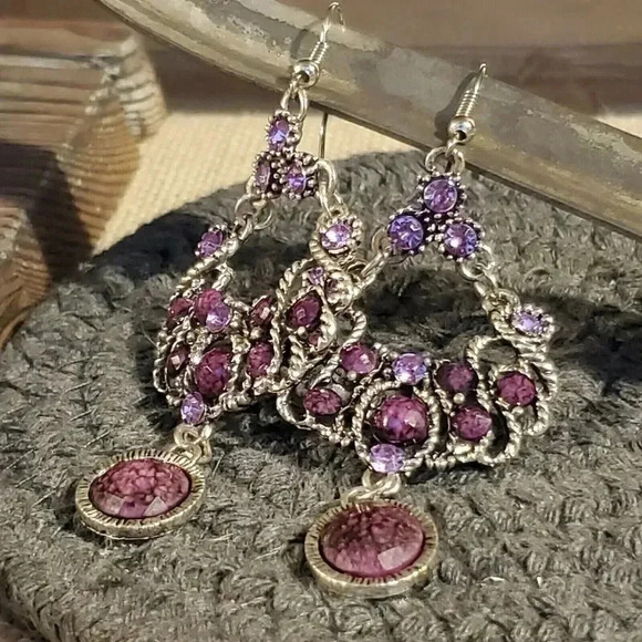 Vintage 90s Lacy Fancy Purple Antique Silver Acrylic Crystal Dangle Earrings - Picture 5 of 8
